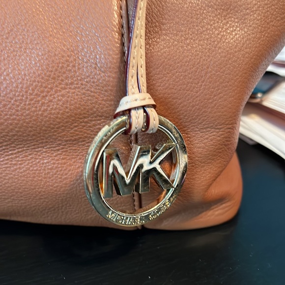 MICHAEL KORS BEAUTIFUL BROWN BAG - Picture 2 of 12